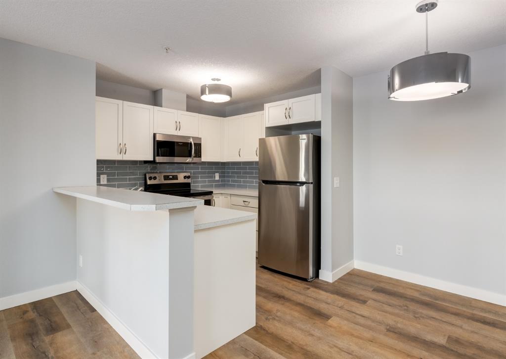 2304 115 Prestwick Villas SE, Calgary, AB, T2Z 0M8 A1177980 Home