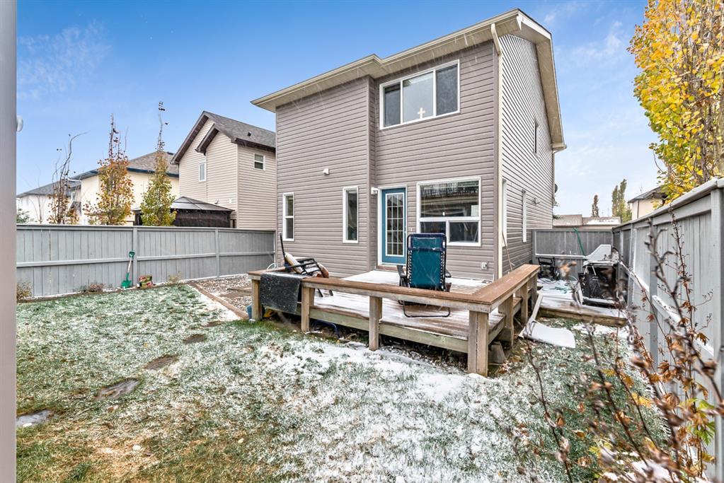 42 Crystal Shores Heights, Okotoks, AB, T1S 2K8 A1185252 Andrea