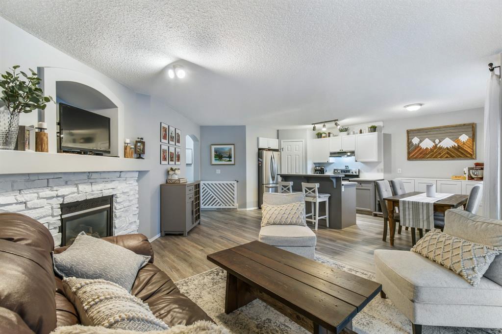 99 Everstone Rise SW, Calgary, AB, T2Y 4J8 A1190203 Chris Richter