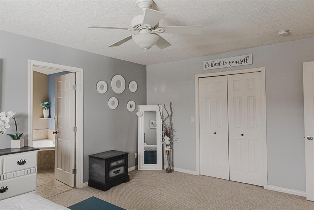 9342 Lakeshore Court, Grande Prairie, AB, T8X 1S4 A1193575 Team North