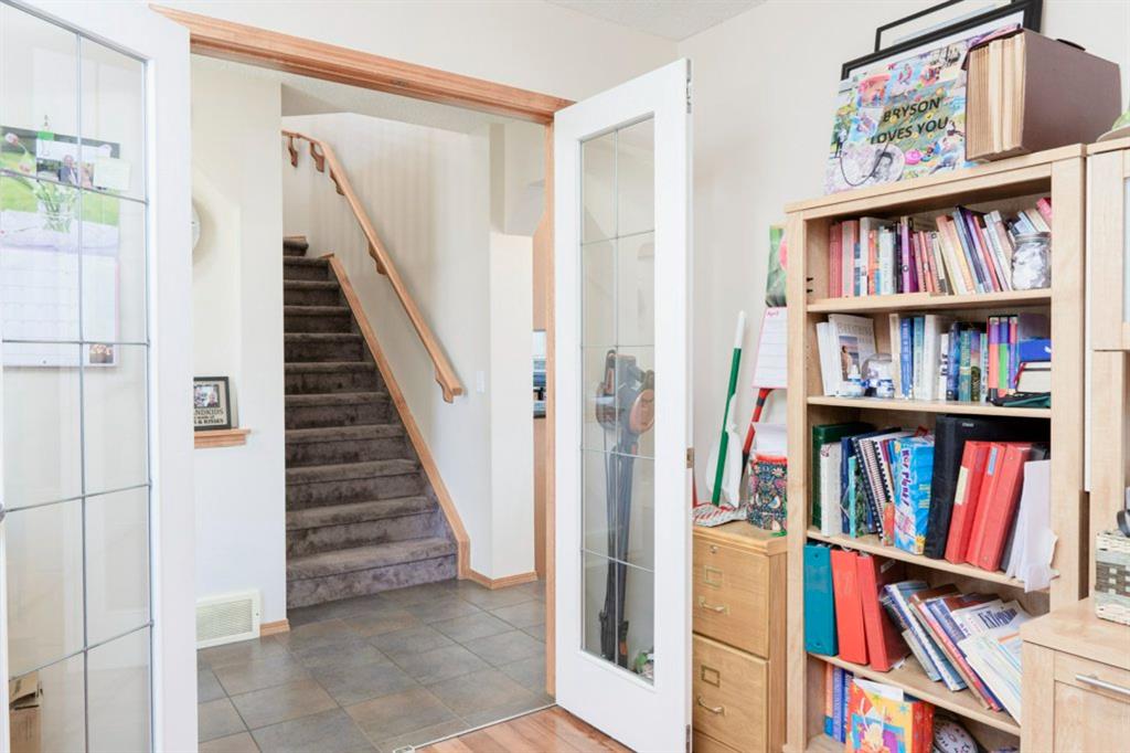 6 Kincora Gardens NW, Calgary, AB, T3R 1R4 A1204301 Gerard Chiasson