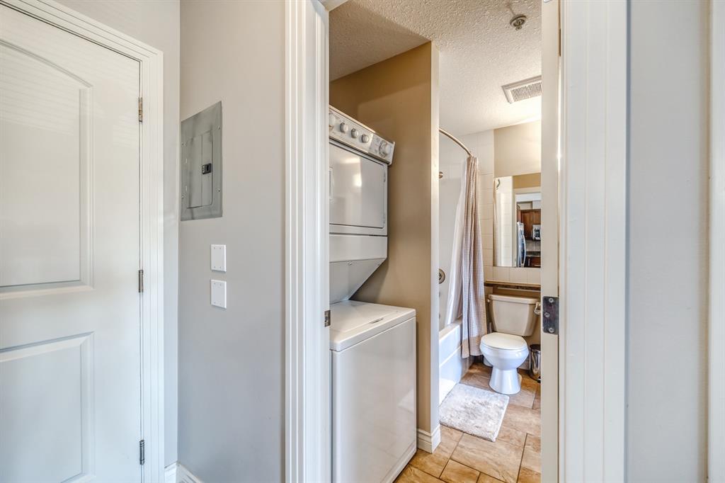 216 26 Val Gardena View SW, Calgary, AB, T3H 5Z5 A1208430 Ray Todd 216 26 Val Gardena View SW, Calgary, AB, T3H 5Z5 A1208430 Ray Todd