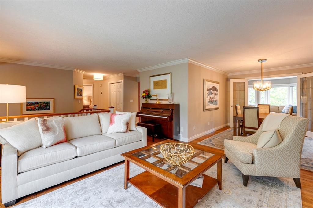 4 Varal Place NW, Calgary, AB, T3A 0A7 A1230667 The Home Hunters