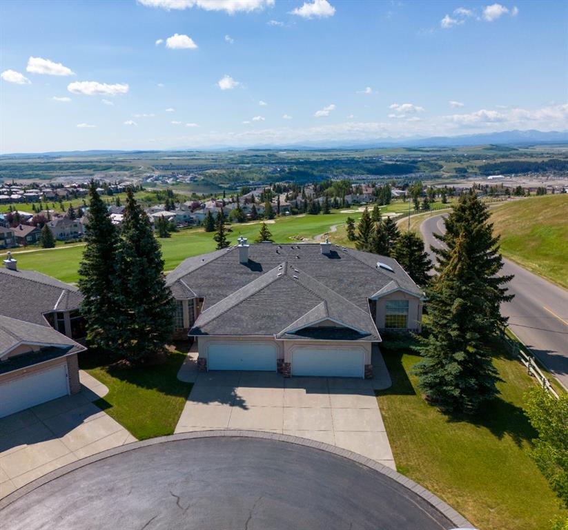 4 Eagleview Heights, Cochrane, AB, T4C 1P5 A1253631 Home is not a