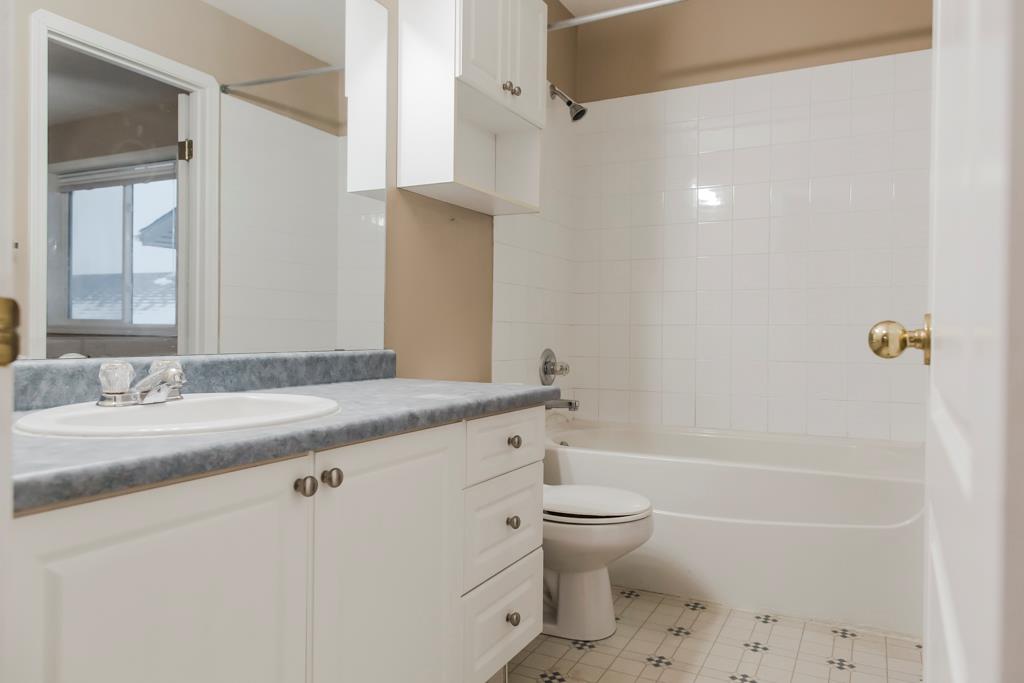 7421 Kateri Drive, Grande Prairie, AB, T8W 2N1 A2013619 Team North