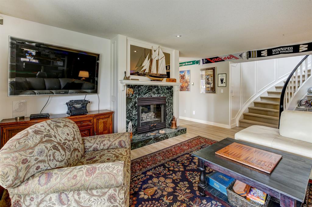 23 Scandia Point NW, Calgary, AB, T3L 1T6 A2015633 Brenda Parai and