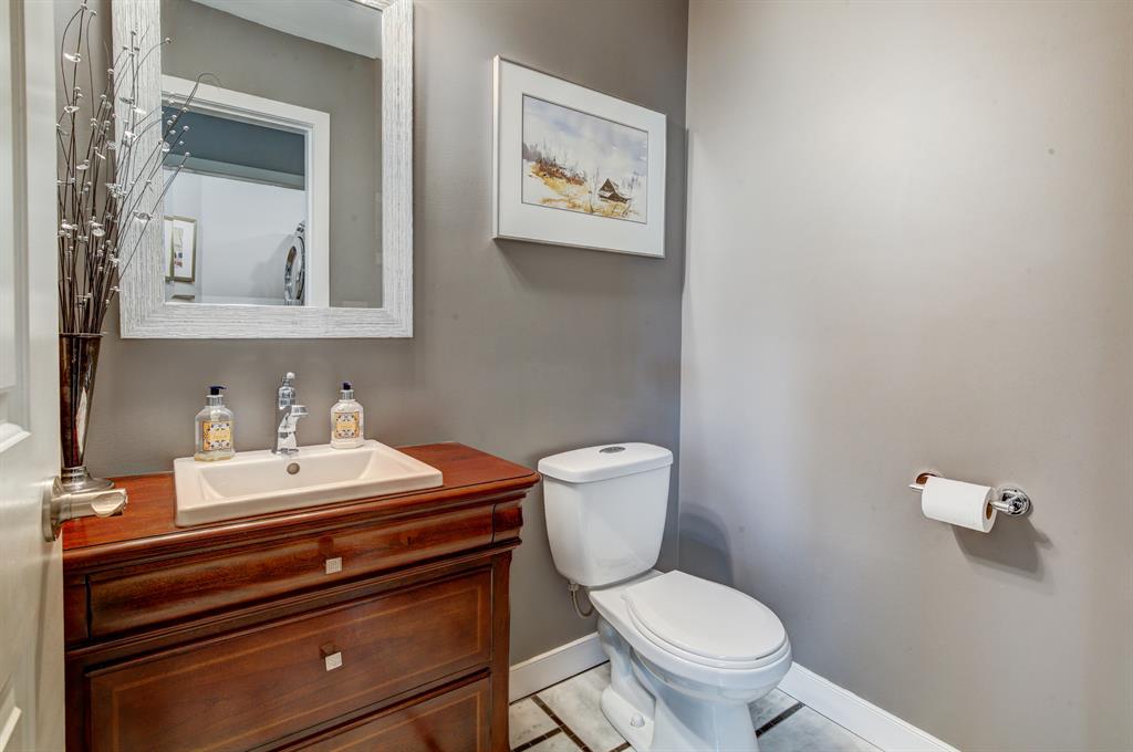 23 Scandia Point NW, Calgary, AB, T3L 1T6 A2015633 Brenda Parai and