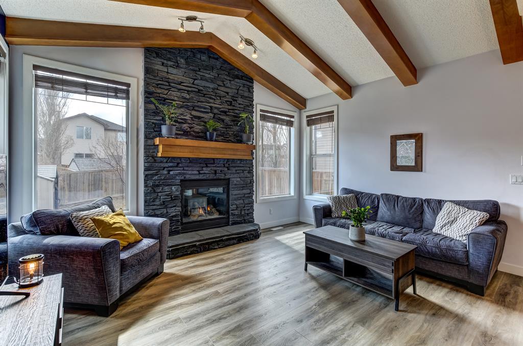 127 Kincora Hill NW, Calgary, AB, T3R 0A9 A2039054 Home Sweet Home Team