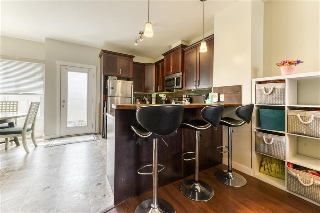 245 Ranch Ridge Meadow, Strathmore, AB, T1P 0A9 A2048902 Christa Aleman