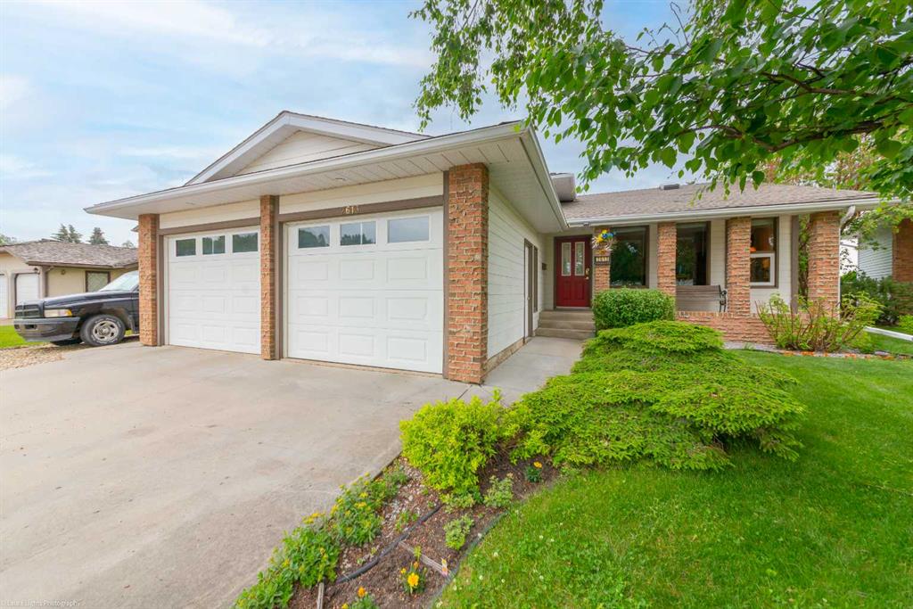 2613 53 Avenue, Lloydminster, AB, T9V 2L6 A2056291 Harpreet Christie