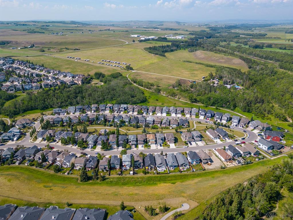 74 Sheep River Cove, Okotoks, AB, T1S 0M7 A2066835 Andrea WiltonClark