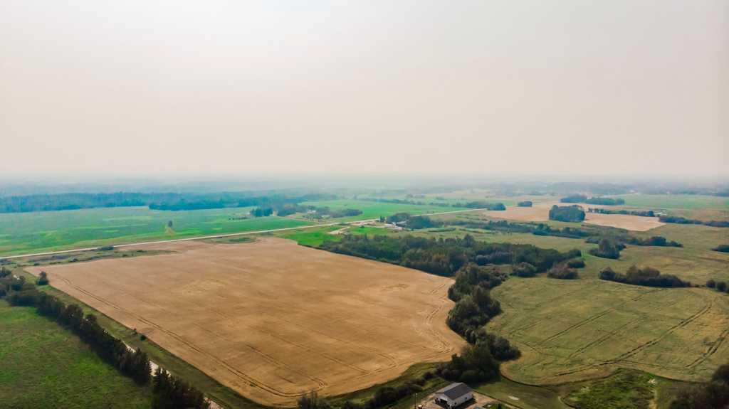 SE15715w6, Rural Grande Prairie No. 1, County of, AB, T8X 4A2