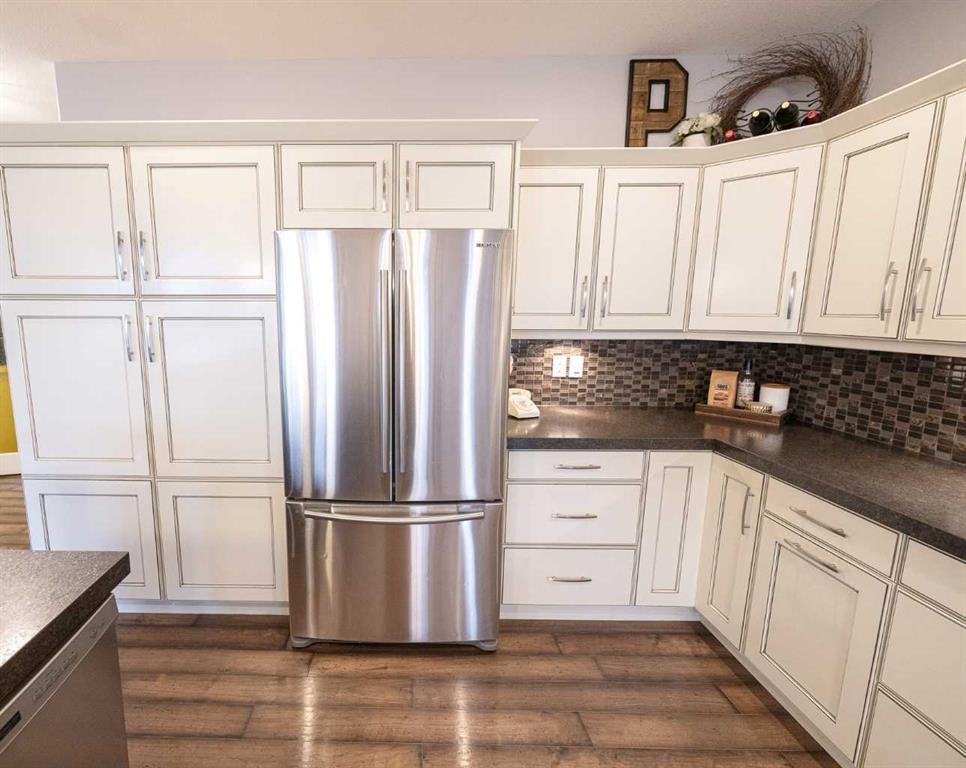 7125 86A Street, Grande Prairie, AB, T8X 0C8 A2082228 Team North