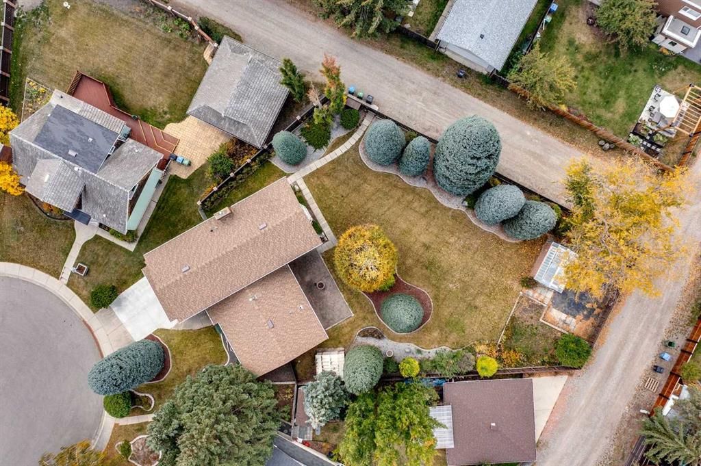 2220 Paliswood Place SW, Calgary, AB, T2V 3R2 A2085484 The Home Hunters