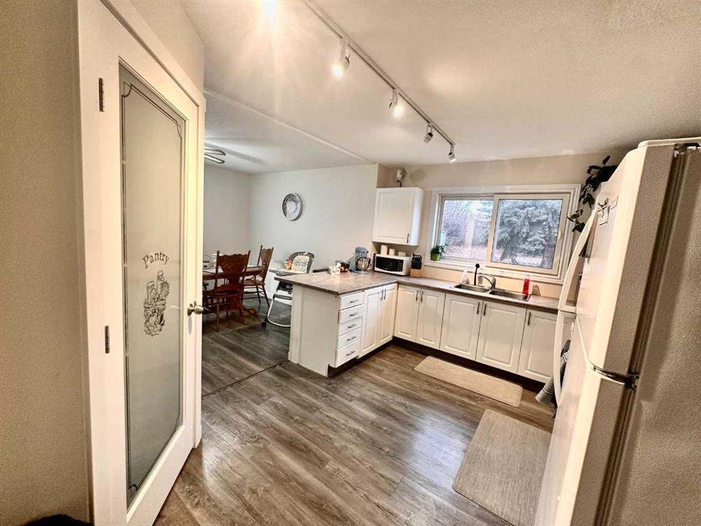 5140 51 Avenue, Irma, AB, T0B 2H0 A2093784 Coldwell Banker Hometown Realty