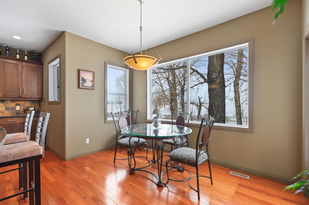 14 Speargrass Boulevard, Carseland, AB, T0J 0M0 A2102746 Heart