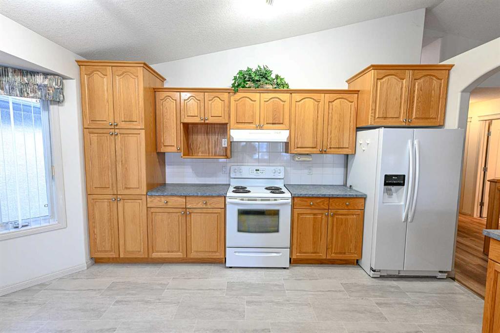 15, 8910 122 Avenue, Grande Prairie, AB, T8X 1P3 A2102930 Team North