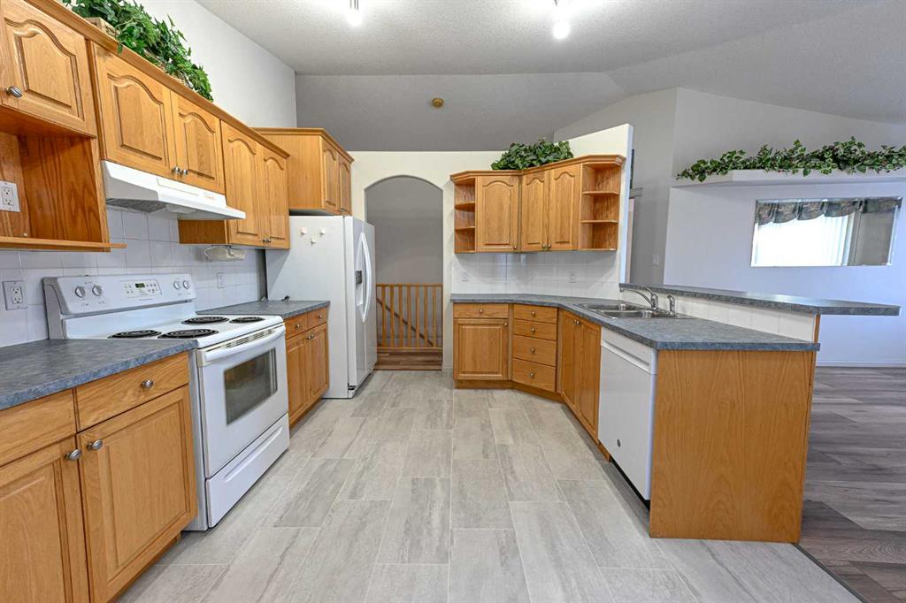 15, 8910 122 Avenue, Grande Prairie, AB, T8X 1P3 A2102930 Team North