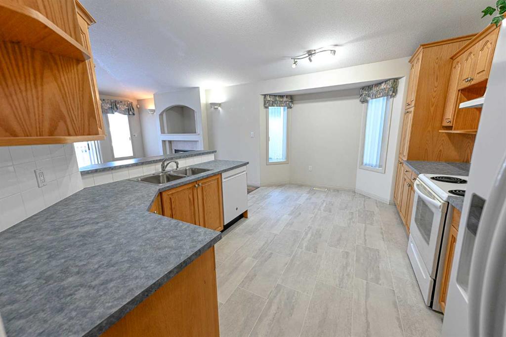 15, 8910 122 Avenue, Grande Prairie, AB, T8X 1P3 A2102930 Team North