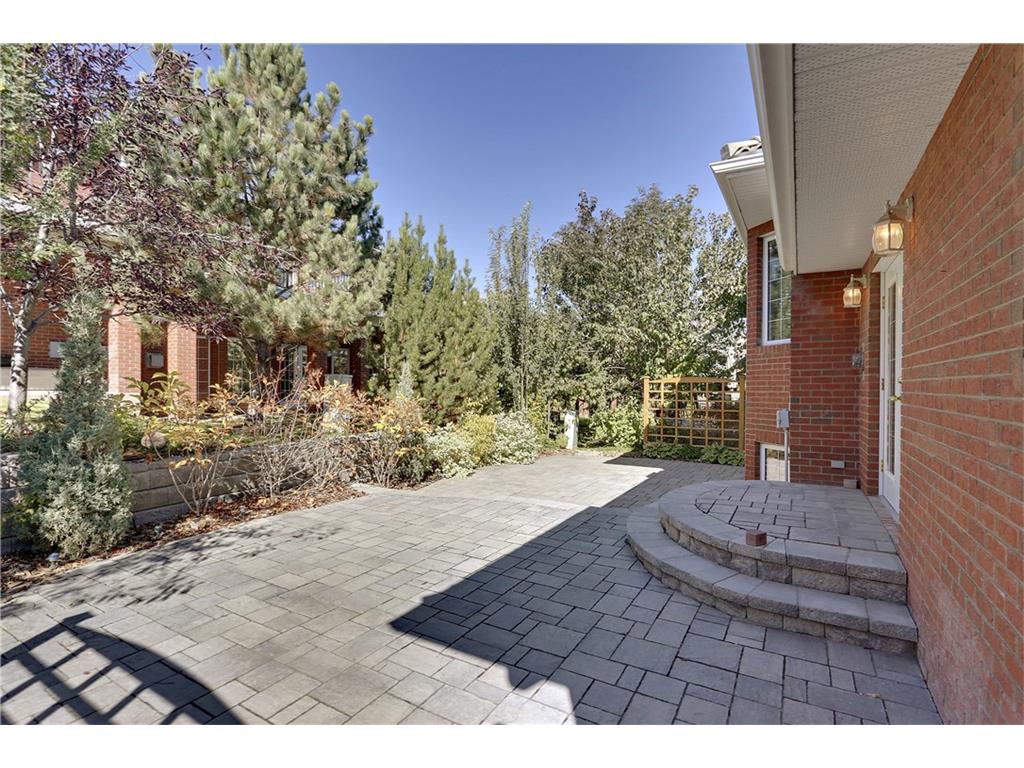 48 Prominence Path SW, Calgary, AB, T3H 2W7 C4033558 Sam Corea