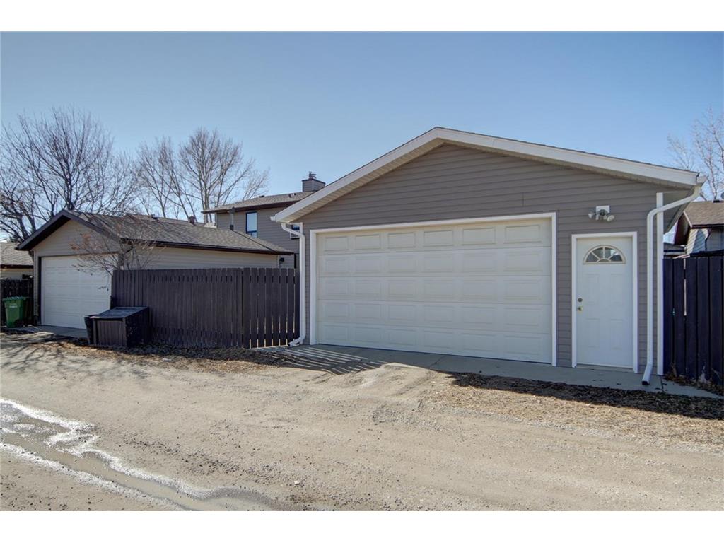 1746 Summerfield Boulevard SE, Airdrie, AB, T4B 1V1 C4051312 The
