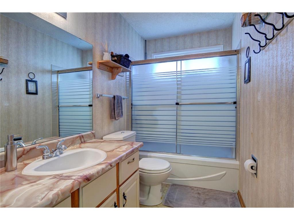 1746 Summerfield Boulevard SE, Airdrie, AB, T4B 1V1 C4051312 The