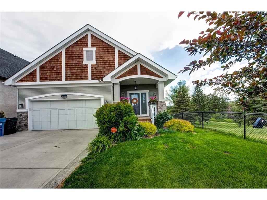323 Valley Woods Place NW, Calgary, AB, T3B 6A4 C4071917 Gerard