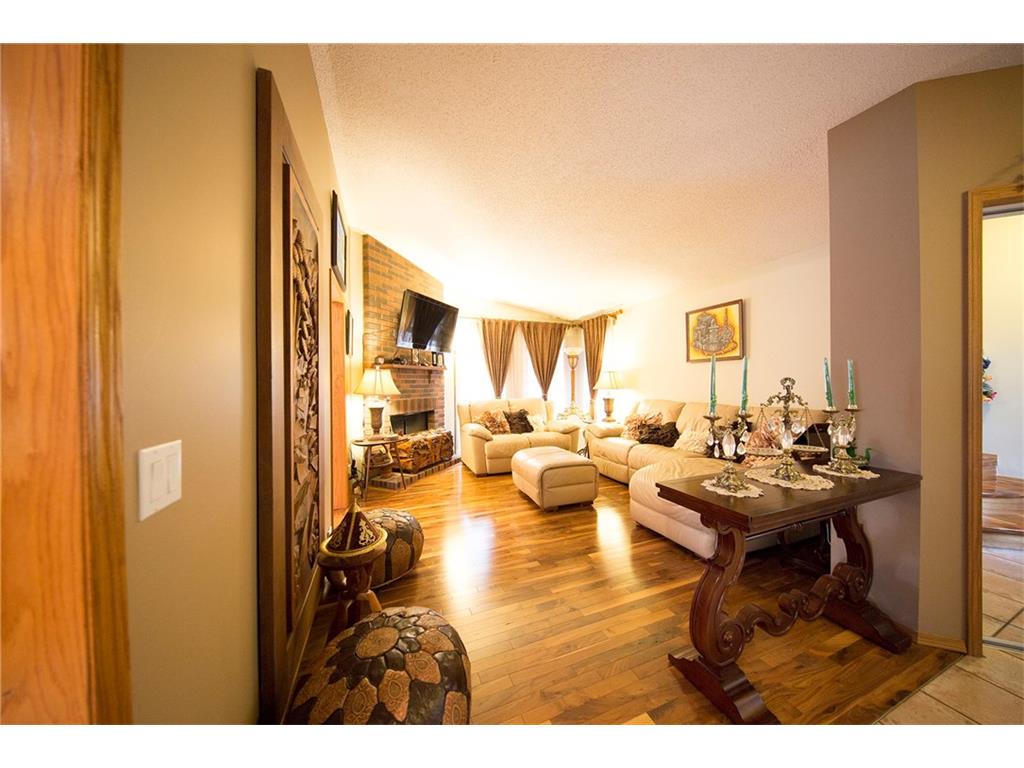 14008 Deer Ridge Drive SE, Calgary, AB, T2J 5R4 C4085790 Connect