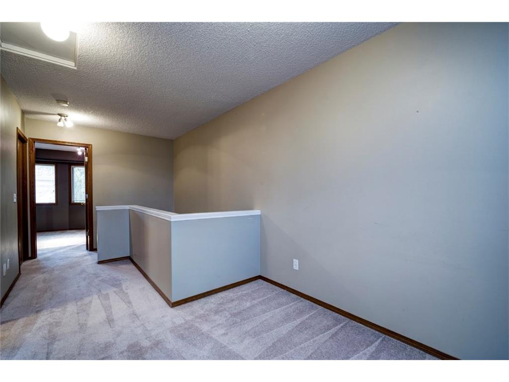 319 Christie Park Mews SW, Calgary, AB, T3H 3G9 C4096604 Gerard Chiasson