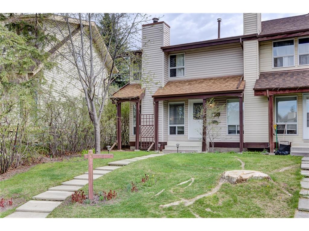 73 Woodhill Court SW, Calgary, AB, T2W 3P1 C4115323 Jablonski Real