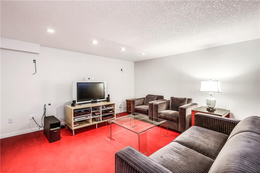 6825 Livingstone Drive SW, Calgary, AB, T3E 6J2 C4170815 Connect