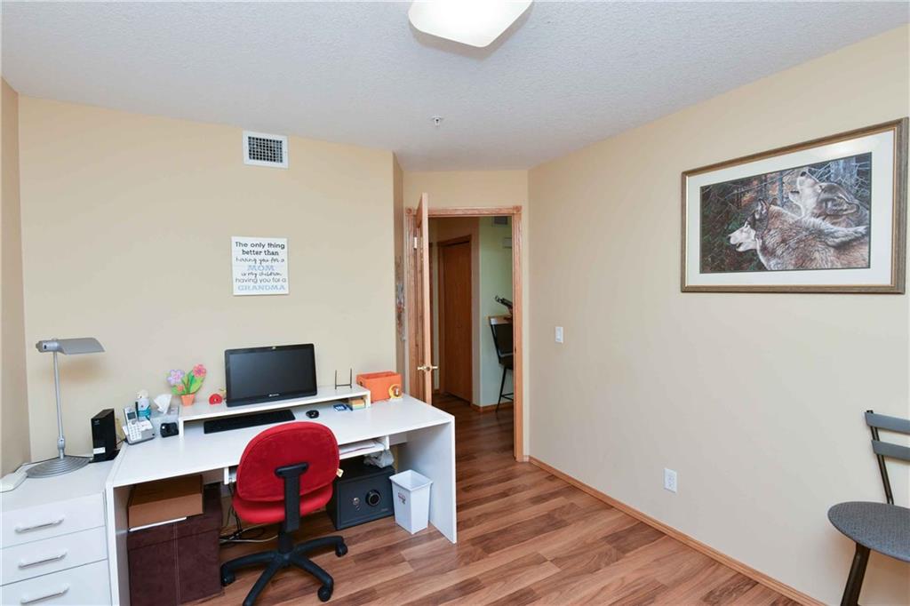 232 728 Country Hills Road NW, Calgary, AB, T3K 5K8 C4176056