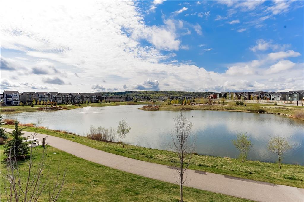 32 Sunset Manor, Cochrane, AB, T4C 0N2 C4247722 Josh Hamilton Group