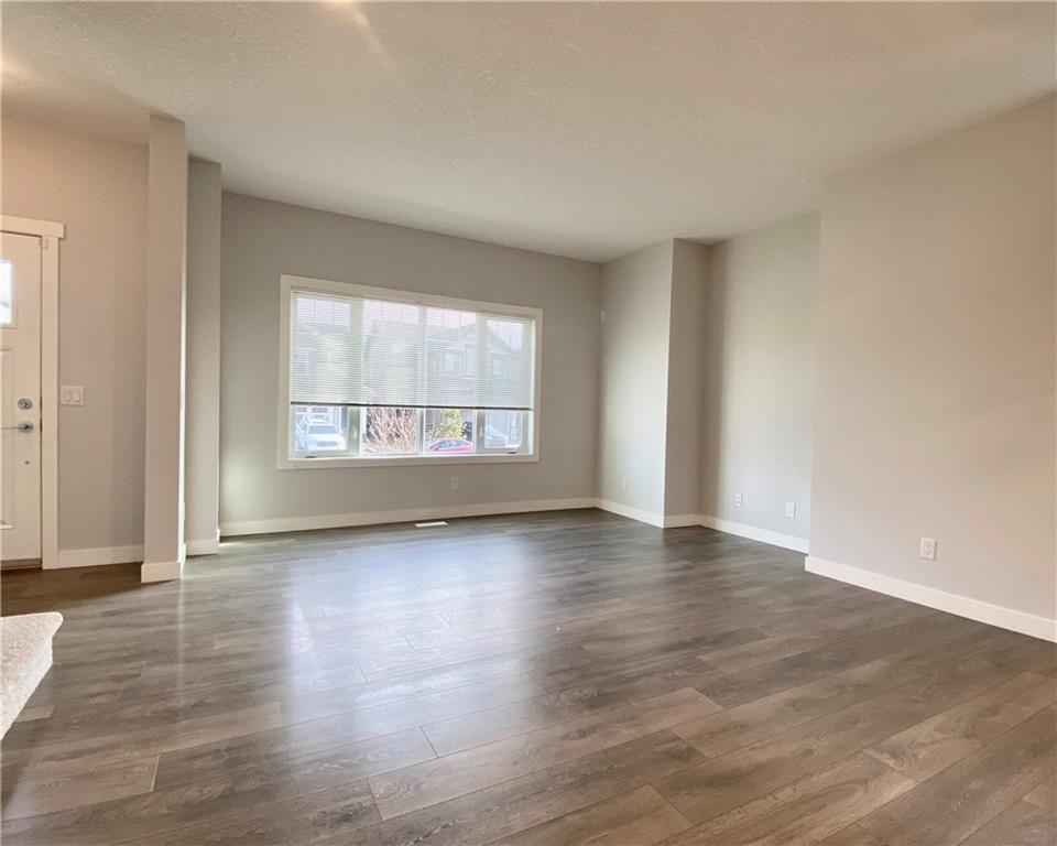 437 Mahogany Boulevard SE, Calgary, AB, T2M 1Z5 C4263315 BECK Real