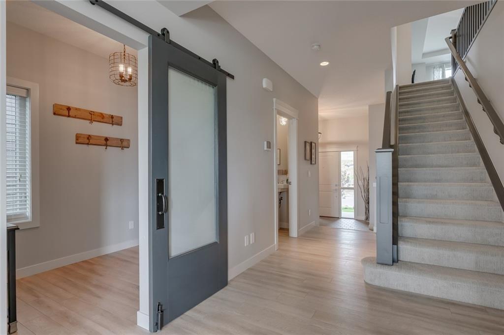 101 Sage Meadows Green NW, Calgary, AB, T3P 0X4 C4263535 Josh