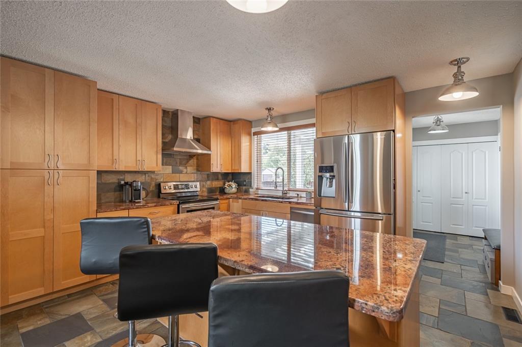 14015 Parkland Boulevard SE, Calgary, AB, T2J 3Y2 C4268493 Josh