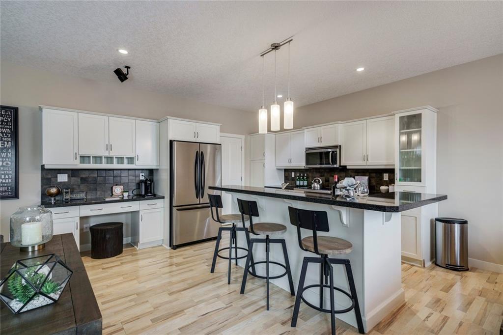 75 Wentworth Manor SW, Calgary, AB, T3H 5K5 C4270831 Livia McCabe