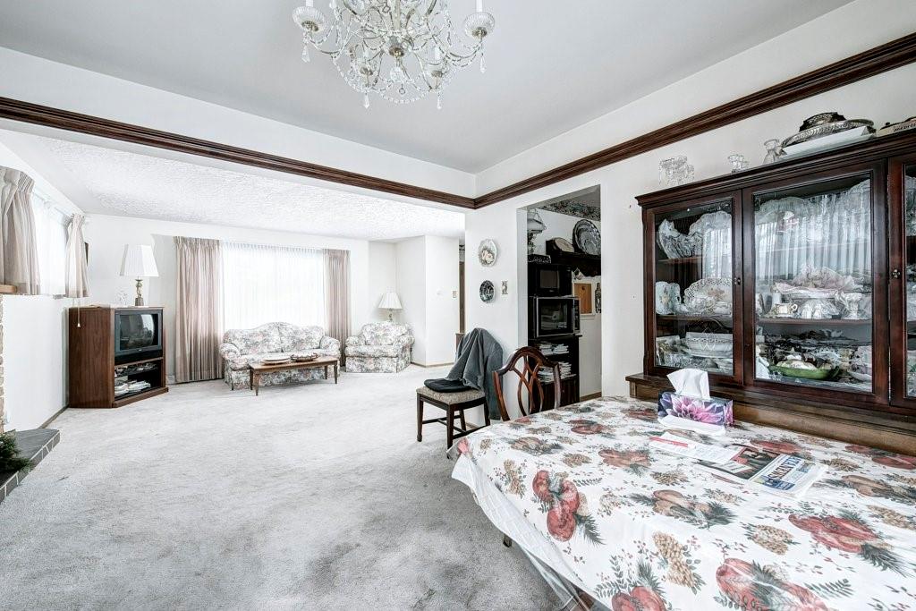 1339 Windsor Street NW, Calgary, AB, T2N 3X2 C4292897 Gerard Chiasson