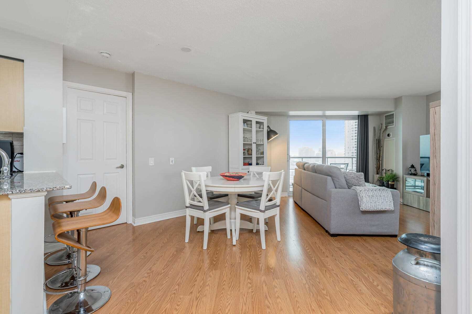 1611 83 Borough Drive, Toronto, ON, M1P5E4 E5199367 Mike Mooney