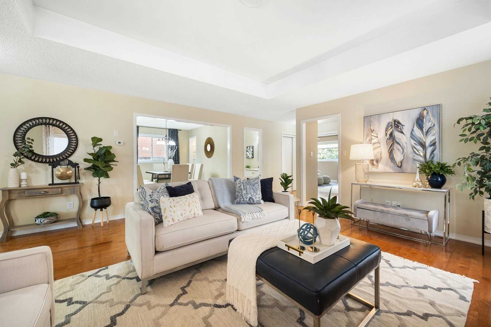 63 Ian Fleming Crescent, Whitby, ON, L1R2X6 E5734830 Tonya McIntyre