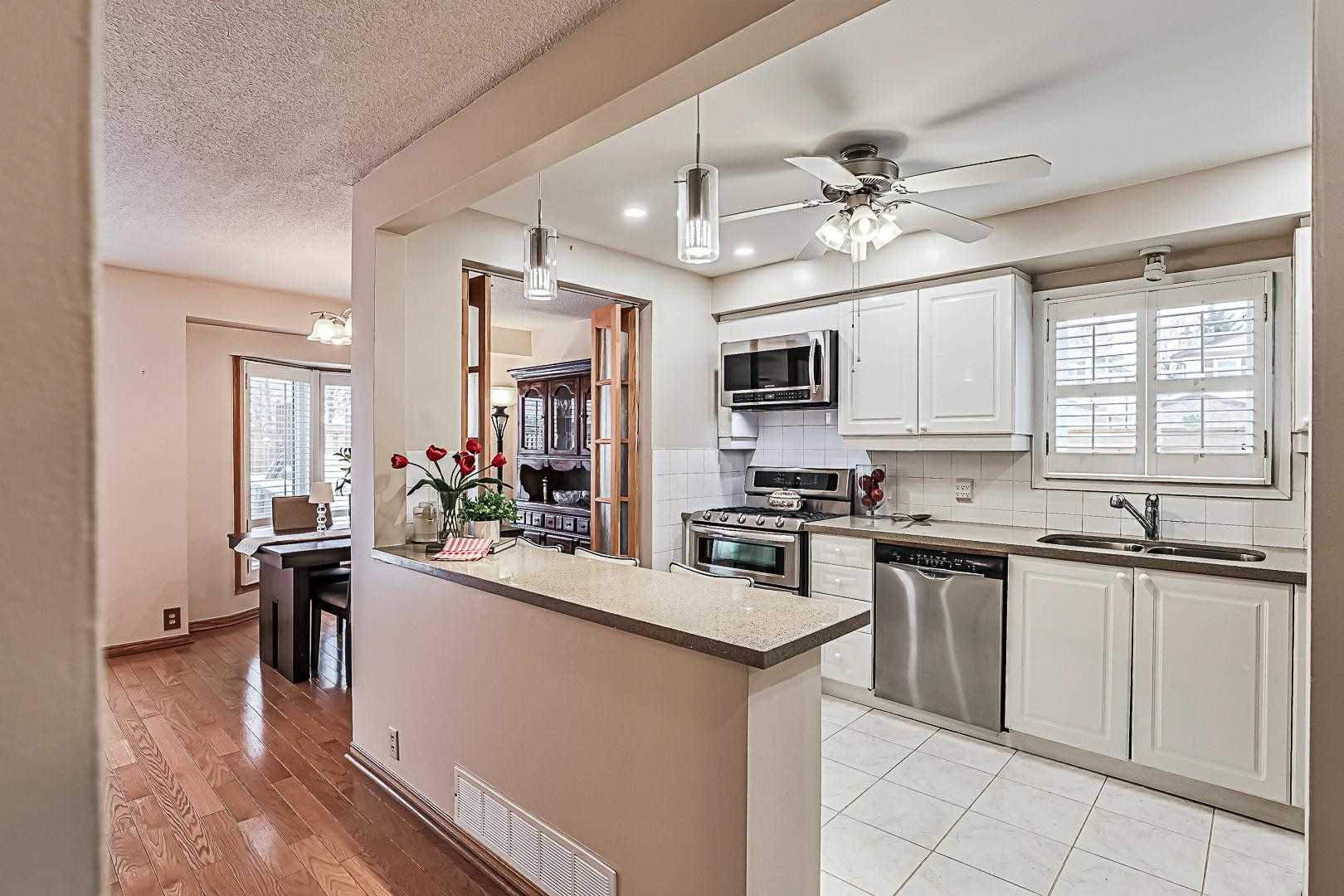 84 Raleigh Crescent, Markham, ON, L3R4W5 N5124452 Karen MacDonald