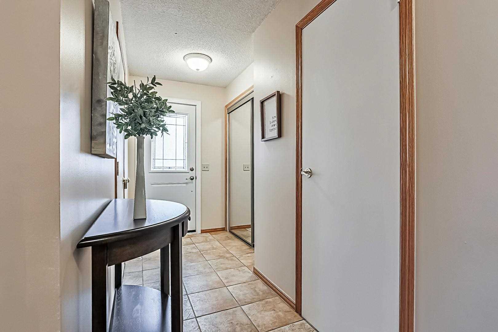 84 Raleigh Crescent, Markham, ON, L3R4W5 N5124452 Karen MacDonald