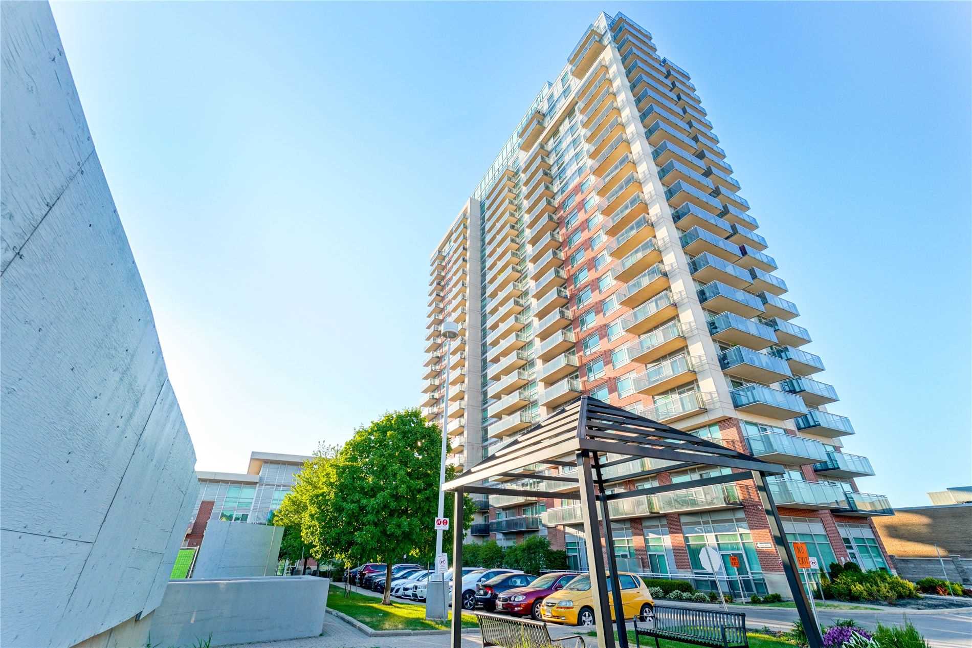 1808 215 Queen Street E, Brampton, ON, L6W0A9 W4798924 Inder Singh