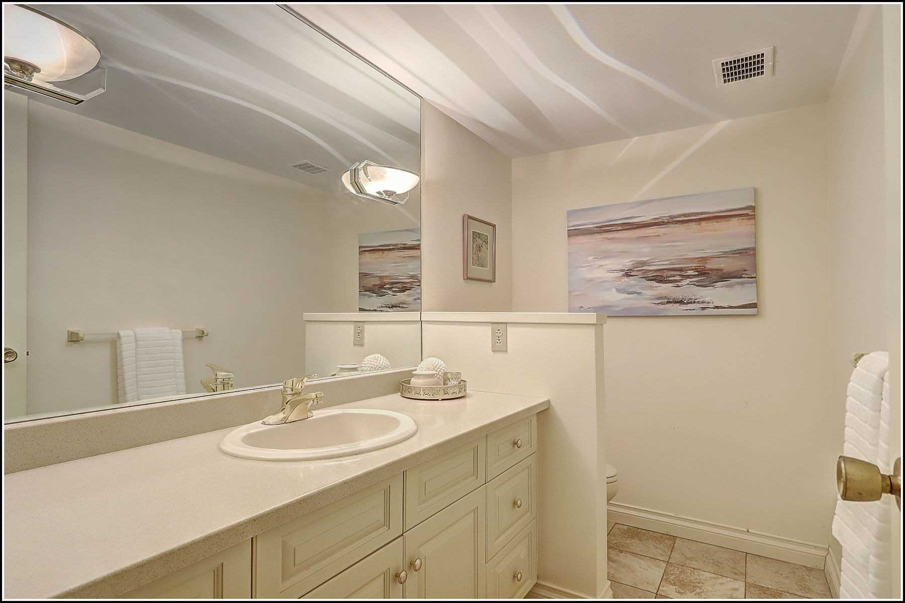 403 Lakeshore Drive, Cobourg, ON, K9A 1S2 X5104537 Historic and