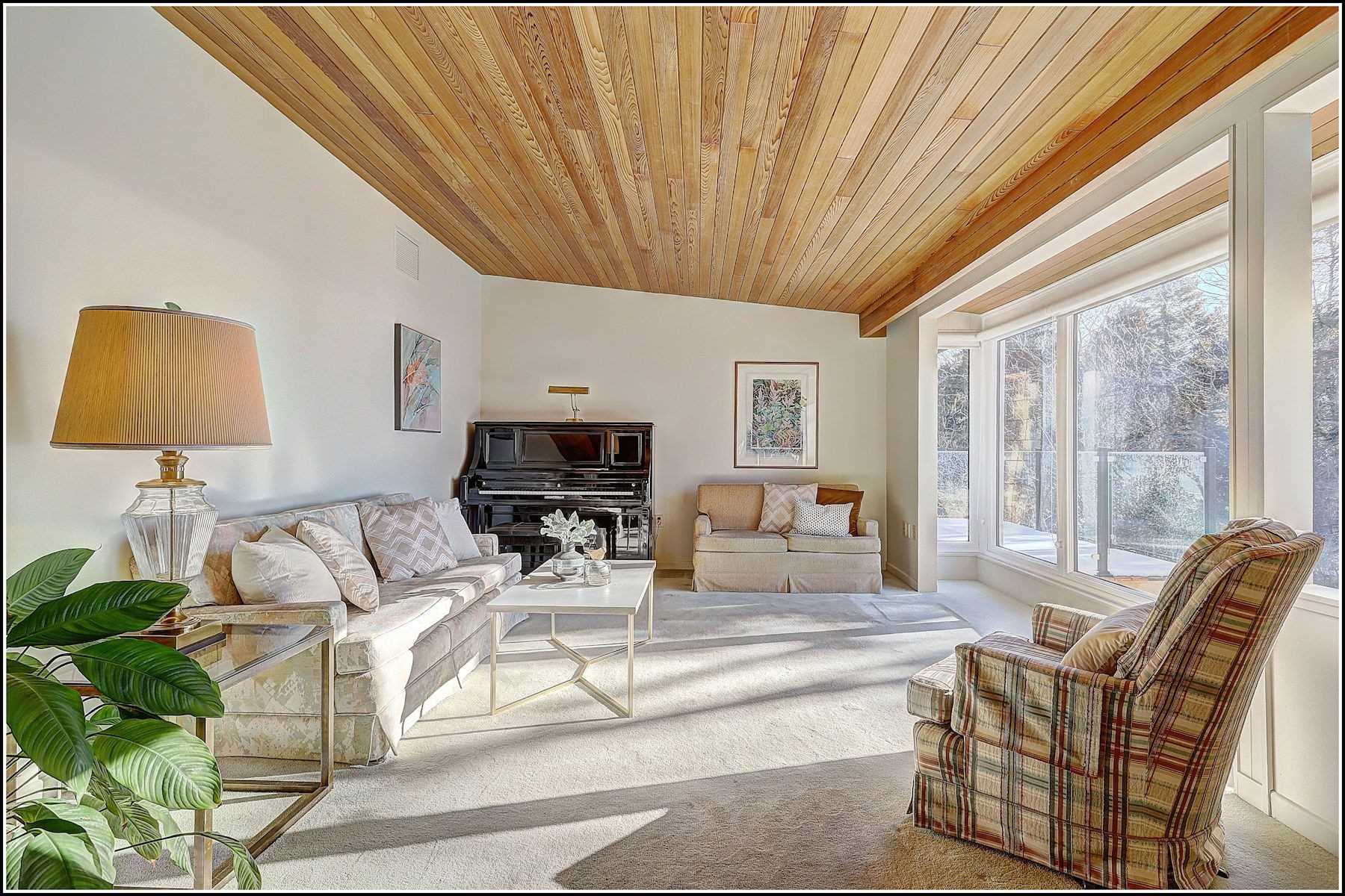 403 Lakeshore Drive, Cobourg, ON, K9A 1S2 X5104537 Historic and