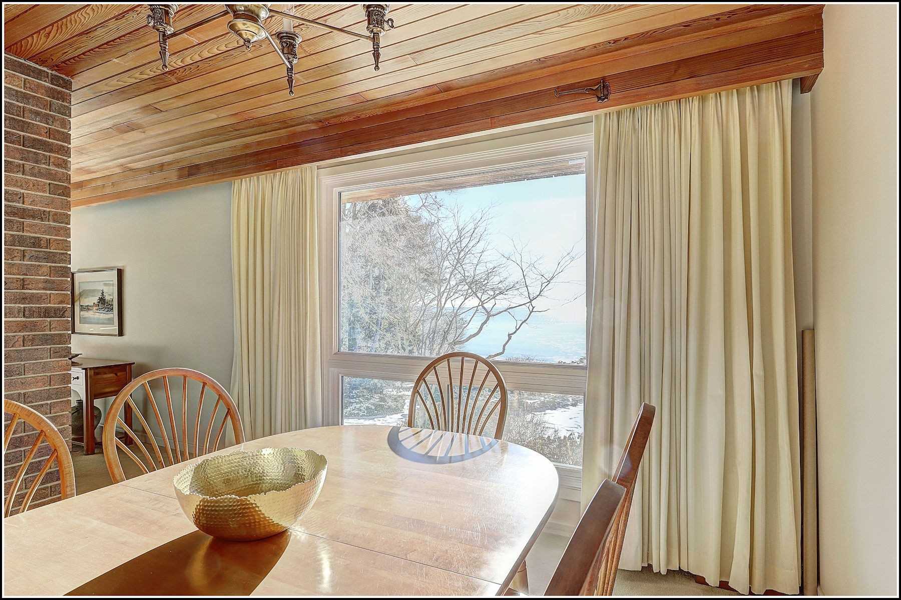 403 Lakeshore Drive, Cobourg, ON, K9A 1S2 X5104537 Historic and