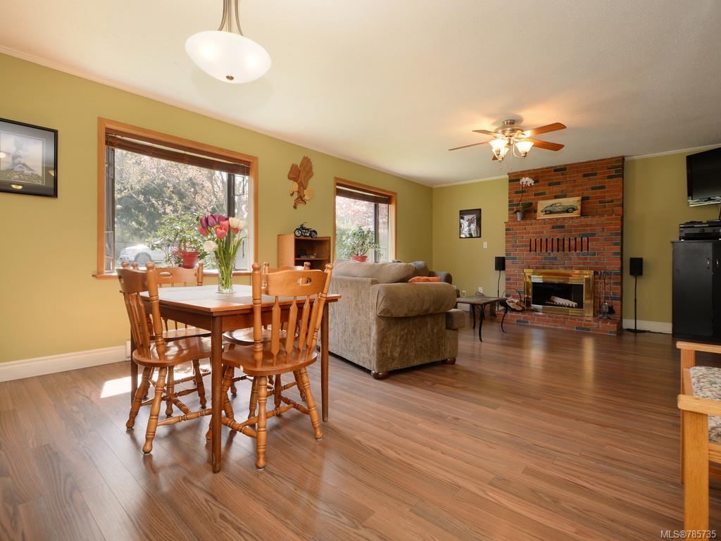 2082 Weiler Ave, Sidney, BC, V8L 1R4 785735 Bobby Sparrow Personal