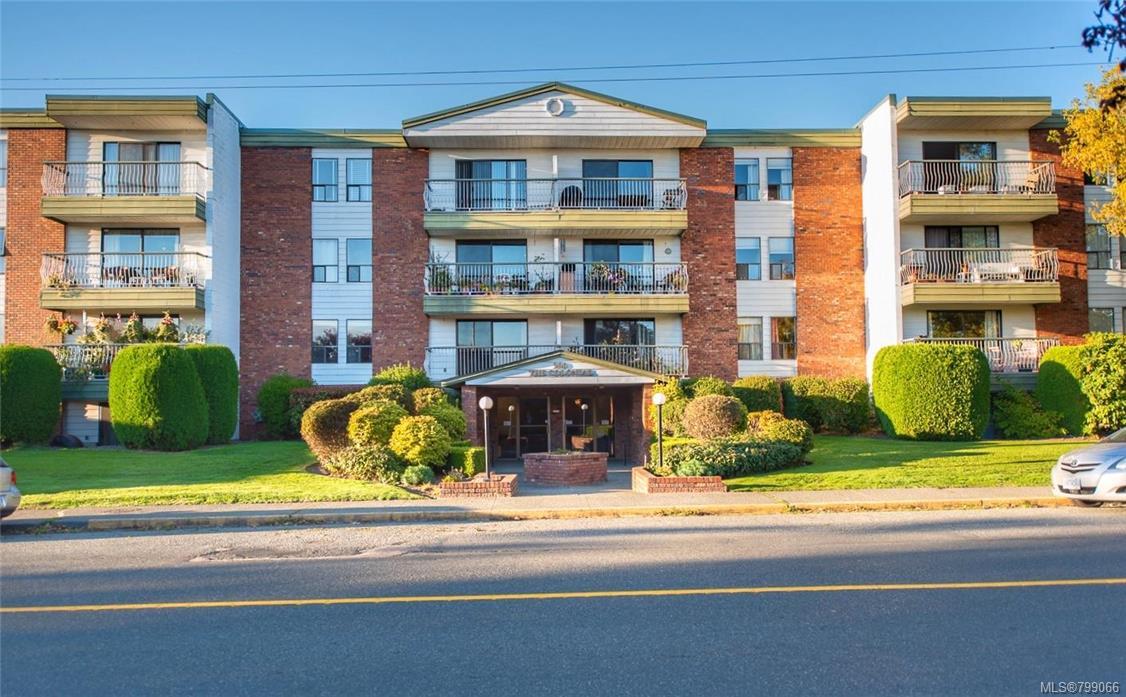 310 900 Tolmie Avenue, Saanich, BC, V8X 3W6 799066 The House