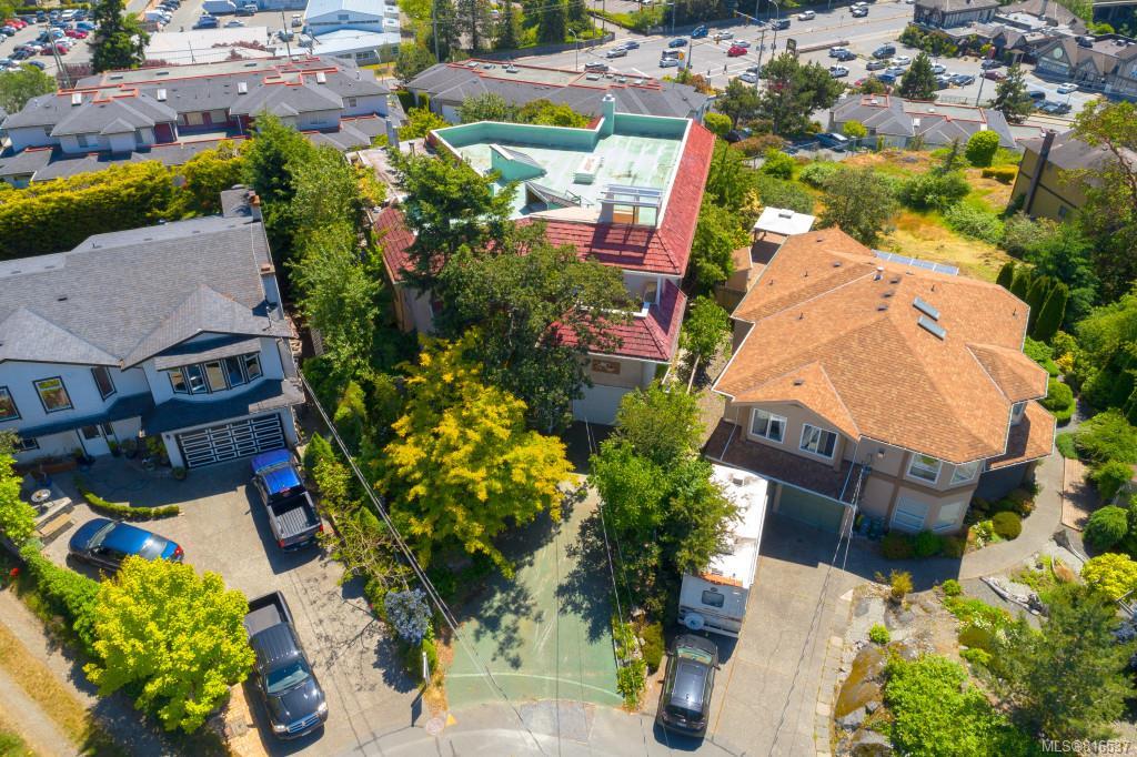 326 Damon Drive, View Royal, BC, V9B 5G5 816537 Tracy KeenanWhyte