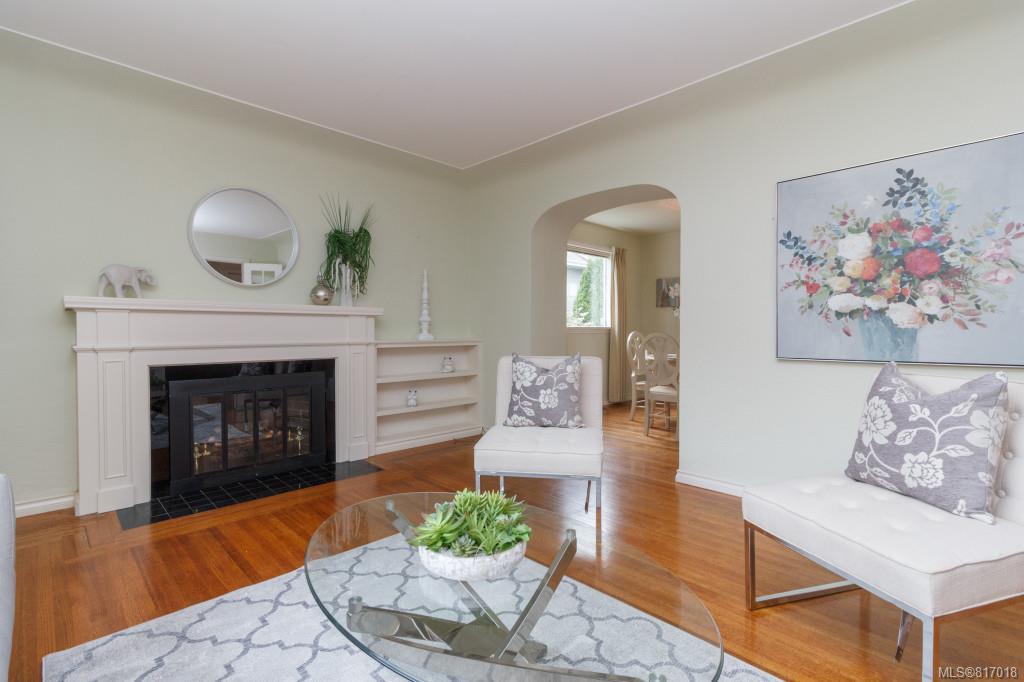 2485 McNeill Ave, Oak Bay, BC, V8S 2Z3 817018 Bobby Sparrow